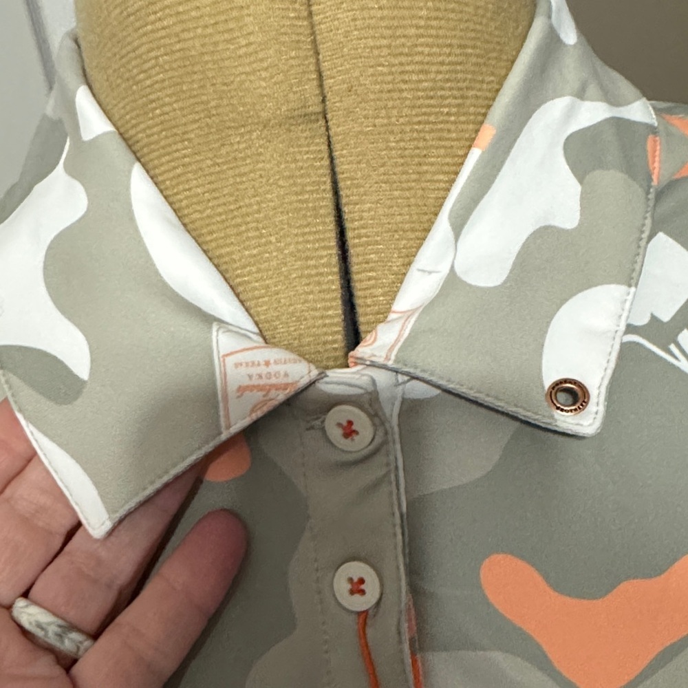 Women's Camouflage Tito’s Sleeveless Polo Top - Picture 5 of 9